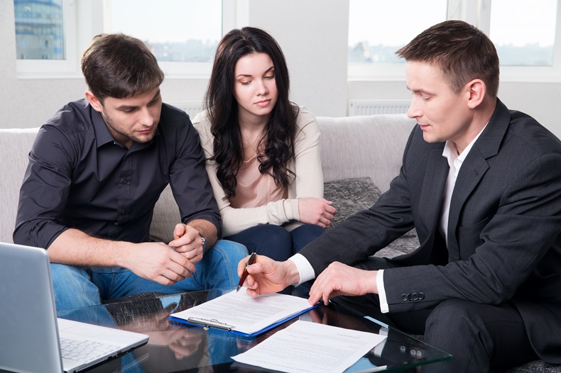 Financial Guidance During Divorce: Understanding The Mediator's Role